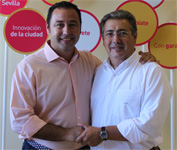 Juan Ignacio Zoido junto a Ricardo Sánchez el pasado mes de mayo.